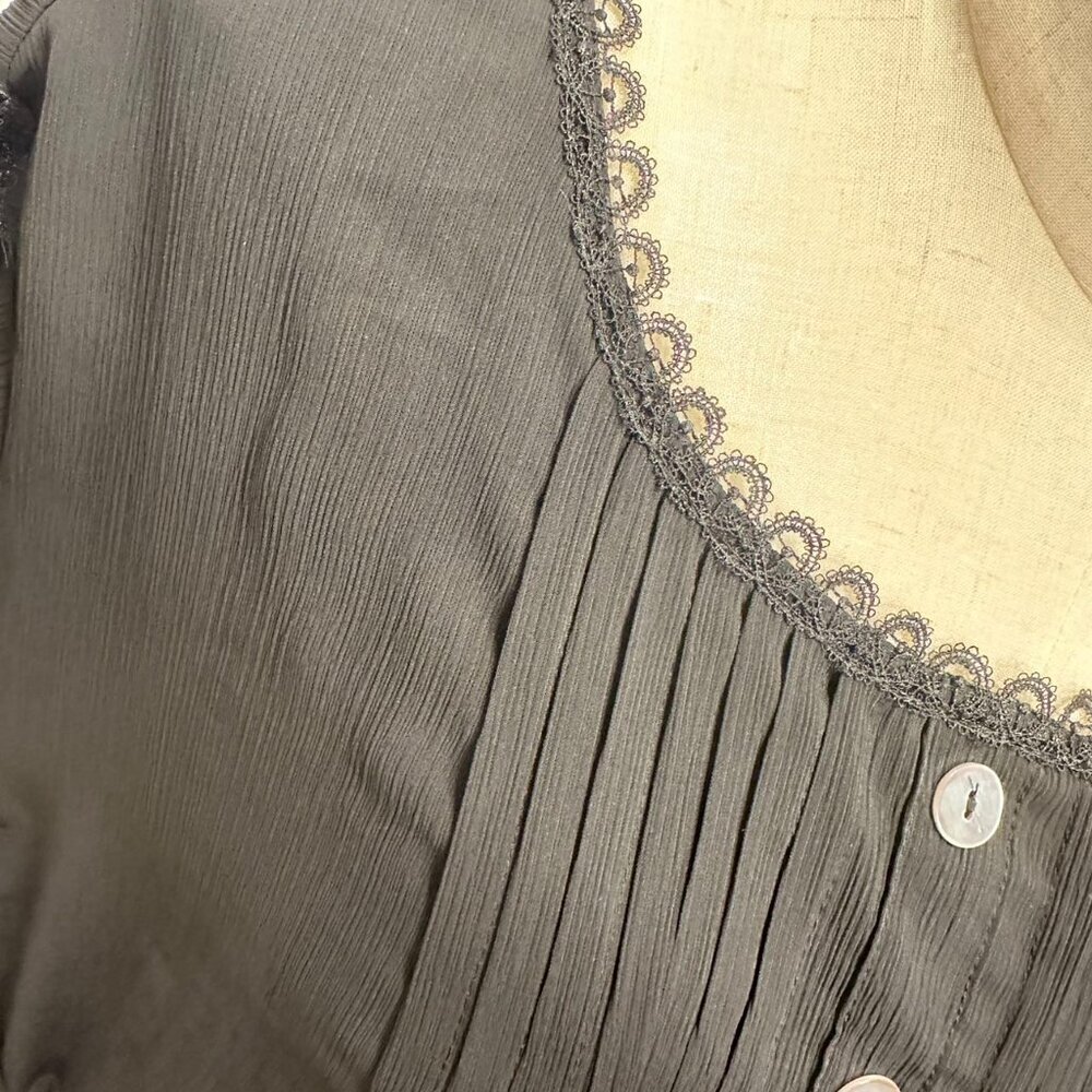 Elegant Black Dress with Lace-Trimmed 3/4 Sleeves(XL-2XL) - Picture 8 of 10
